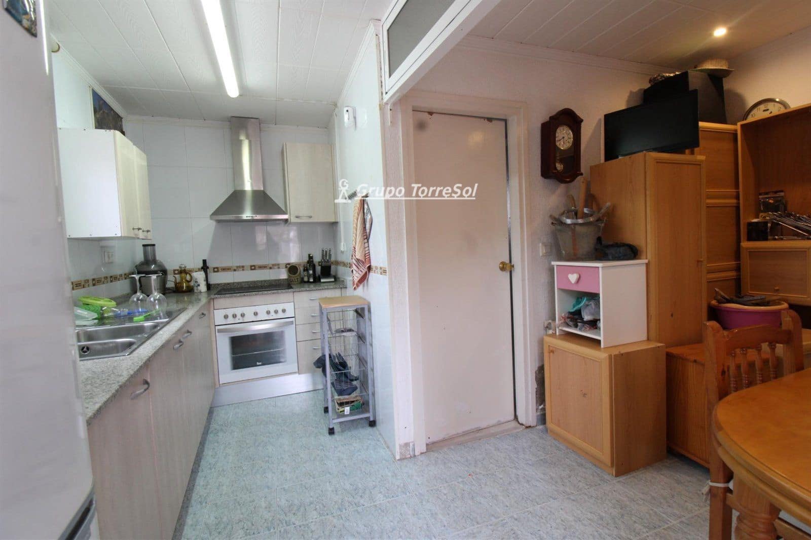 4 soveværelse Byhus til salg i Cunit med garage - € 260.000 (Ref: 9536214)