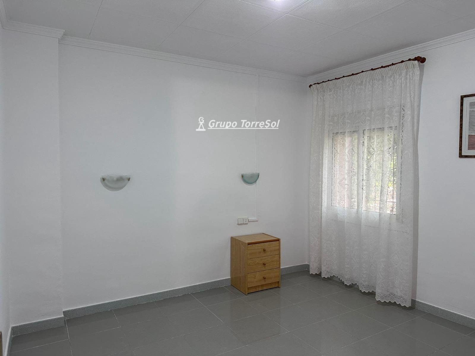 4 makuuhuone Omakotitalo myytävänä paikassa Sant Jaume dels Domenys mukana 
autotalli - 235 000 € (Ref: 9536218)