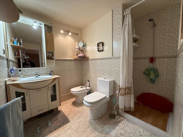 4 slaapkamer Flat te koop in Segur de Calafell, Calafell - € 275.000 (Ref: 9536220)