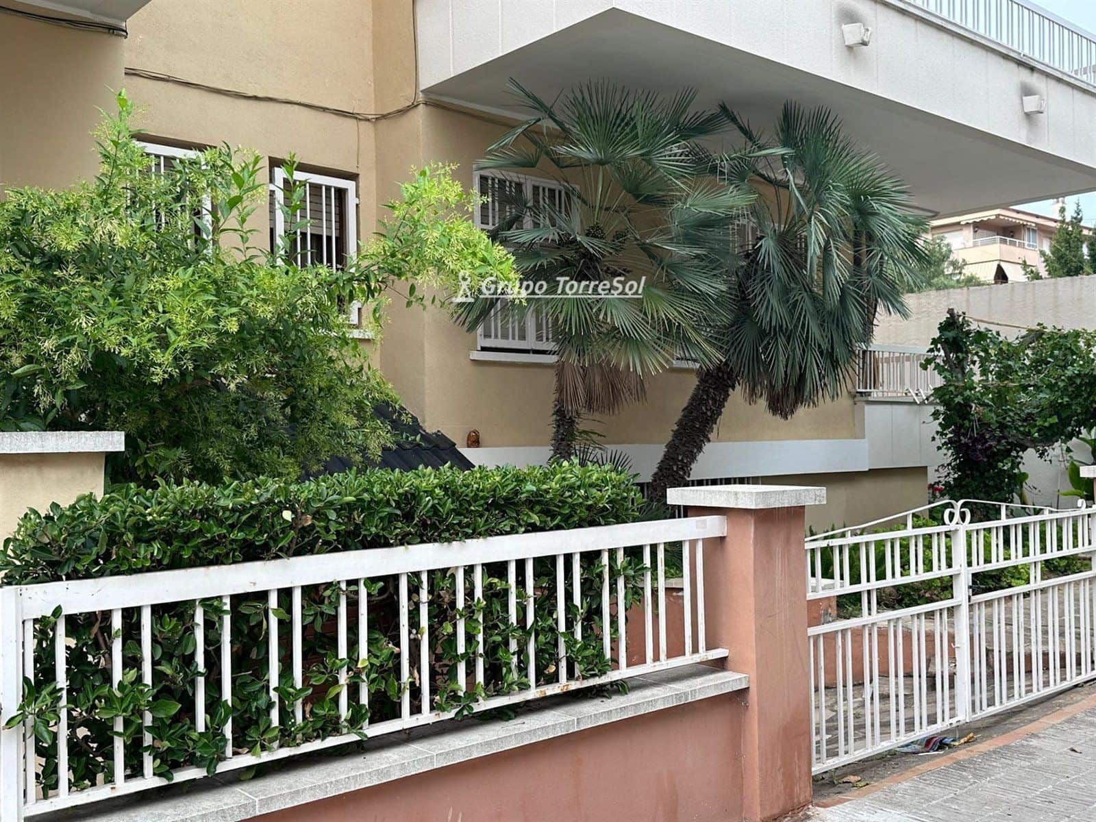 4 sovrum Lägenhet till salu i Segur de Calafell - 275 000 € (Ref: 9536220)