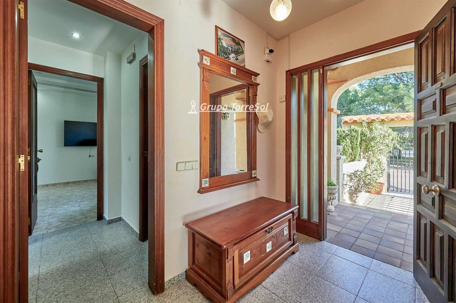 4 slaapkamer Villa te koop in El Vendrell met zwembad - € 450.000 (Ref: 9536223)