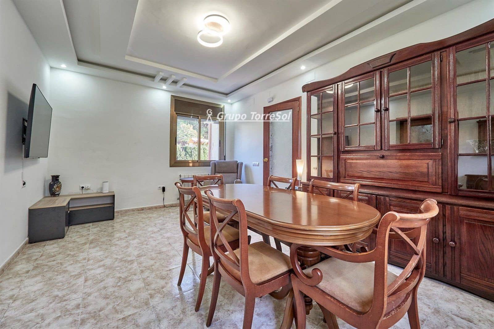 4 slaapkamer Villa te koop in El Vendrell met zwembad - € 450.000 (Ref: 9536223)