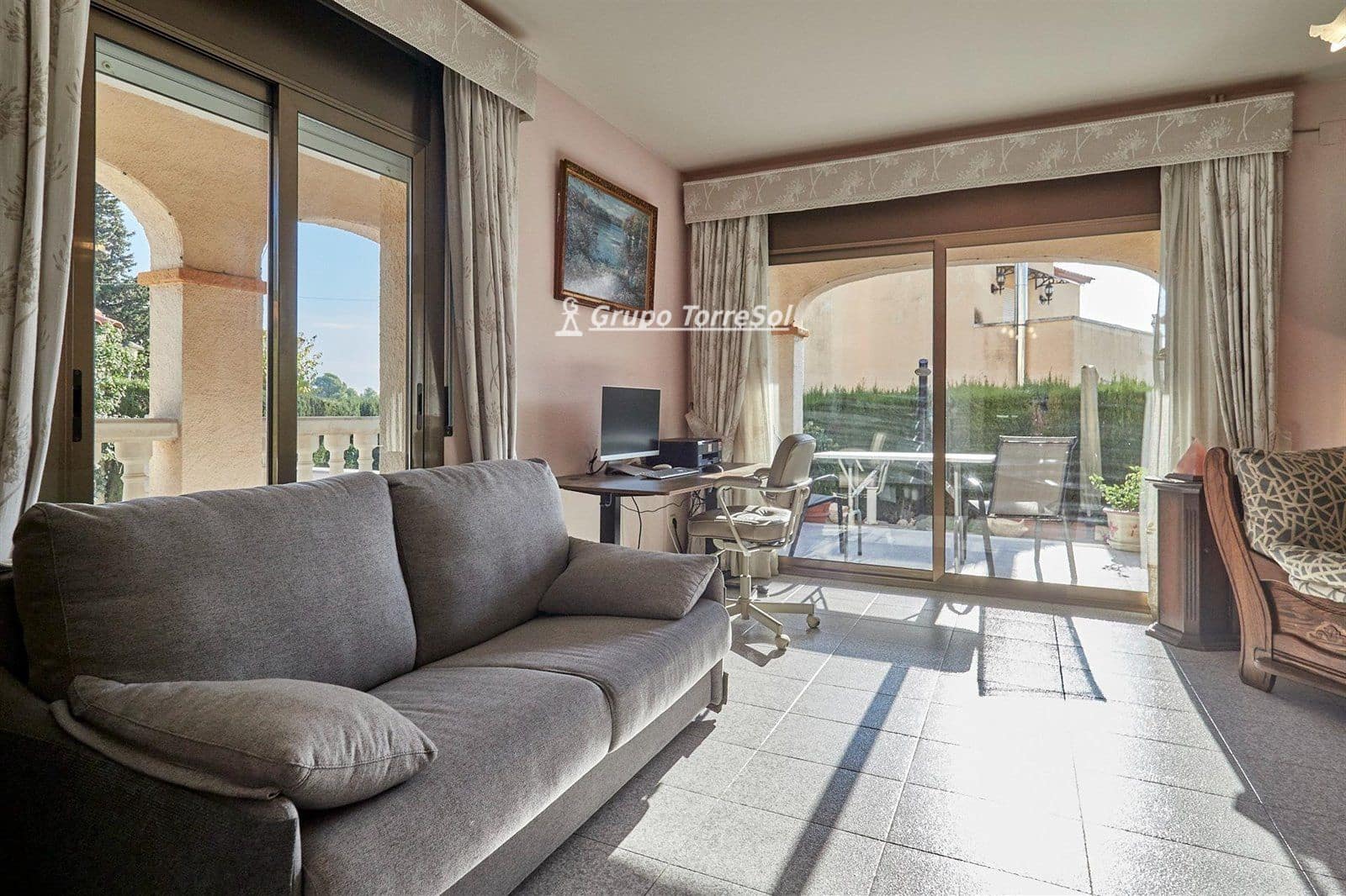 4 slaapkamer Villa te koop in El Vendrell met zwembad - € 450.000 (Ref: 9536223)