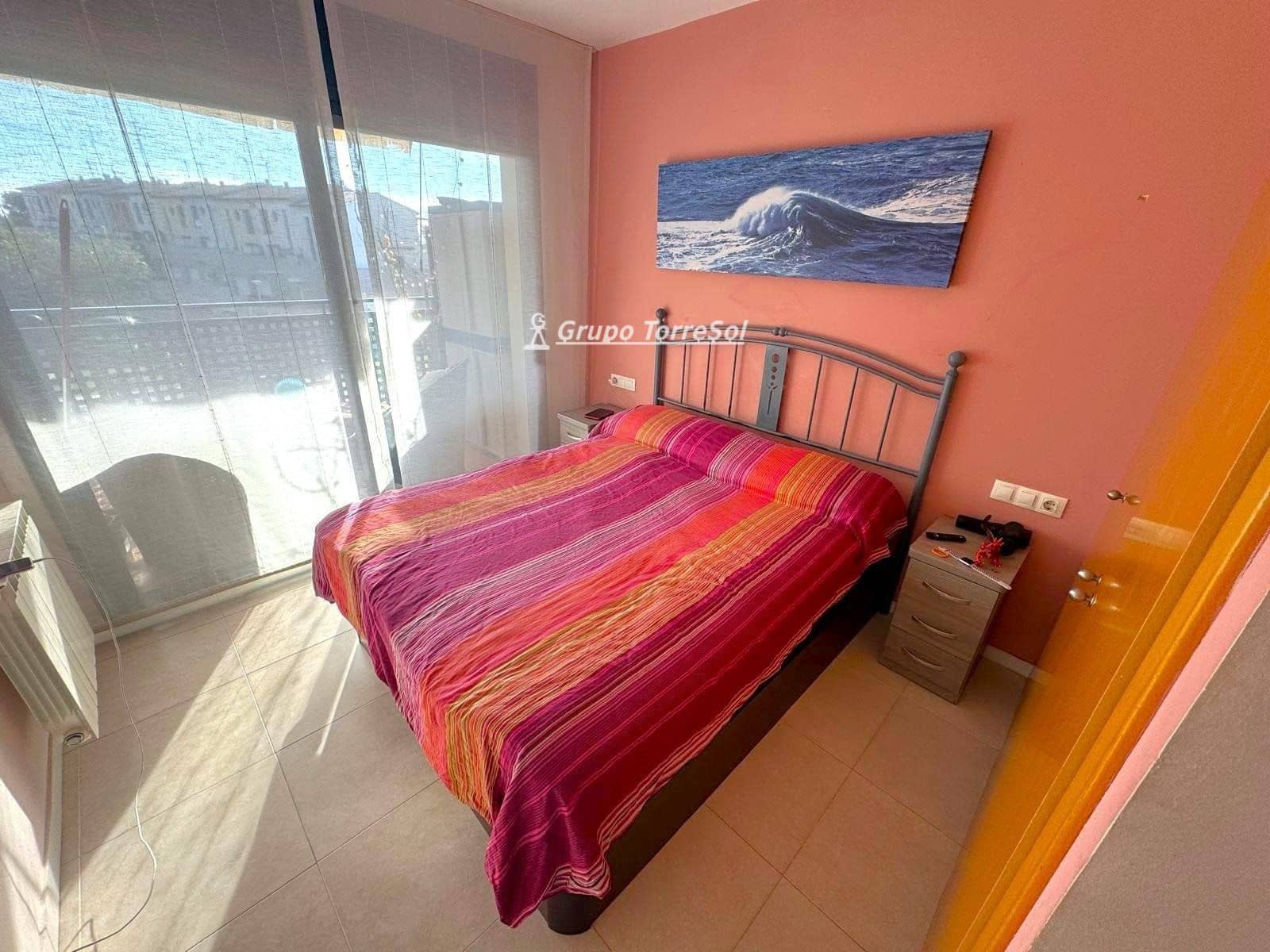 3 bedroom Flat for sale in El Vendrell with pool - € 285,000 (Ref: 9536225)