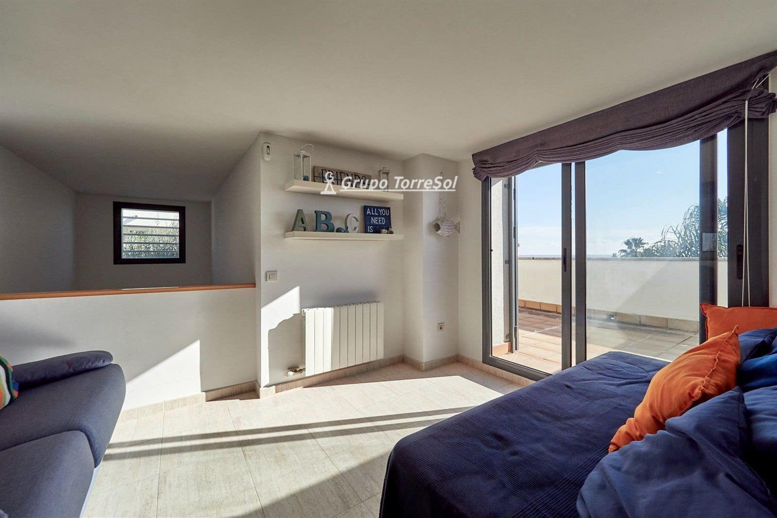 3 soveværelse Byhus til salg i Calafell med swimmingpool - € 480.000 (Ref: 9536226)