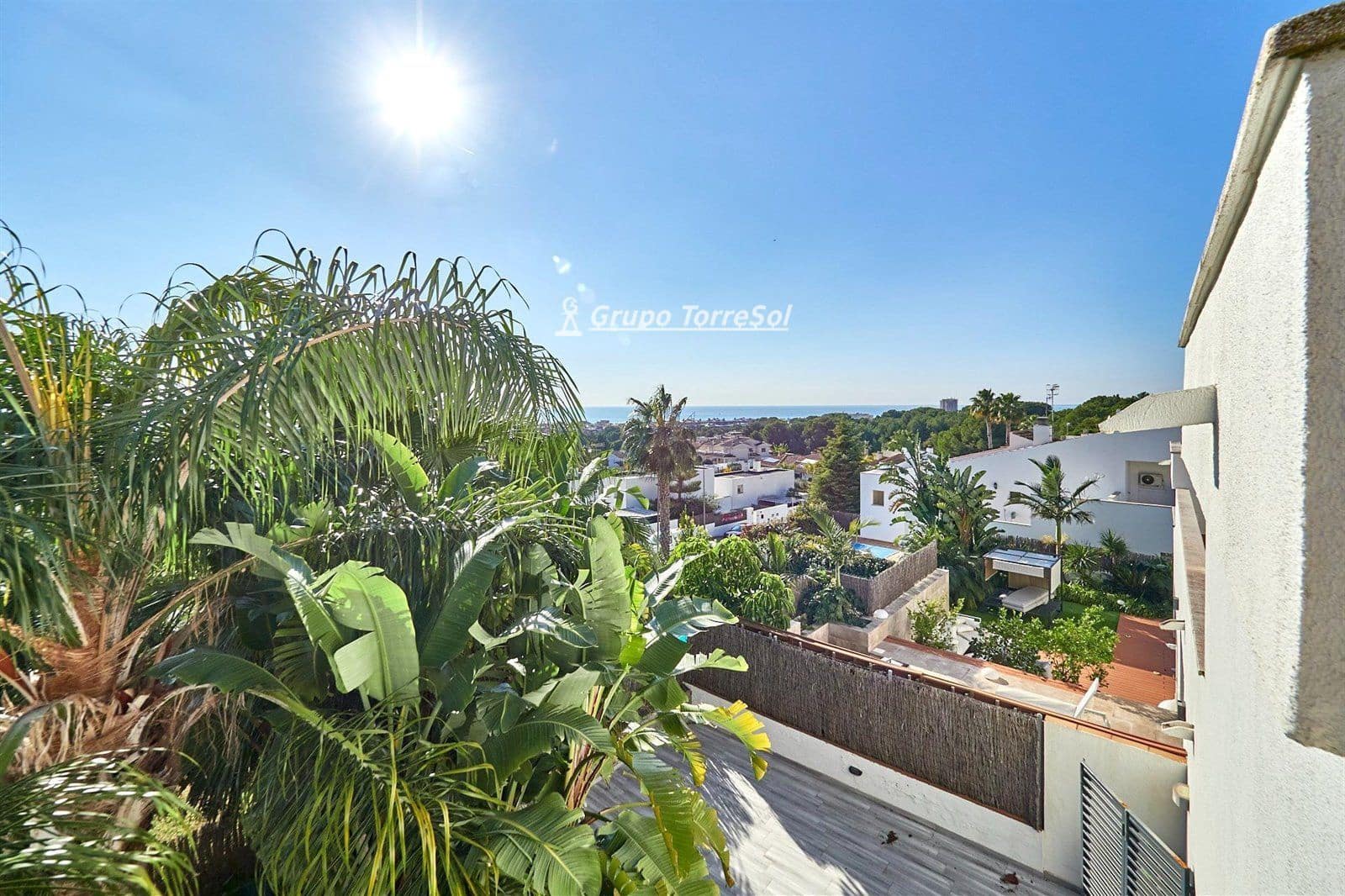 3 soveværelse Byhus til salg i Calafell med swimmingpool - € 480.000 (Ref: 9536226)