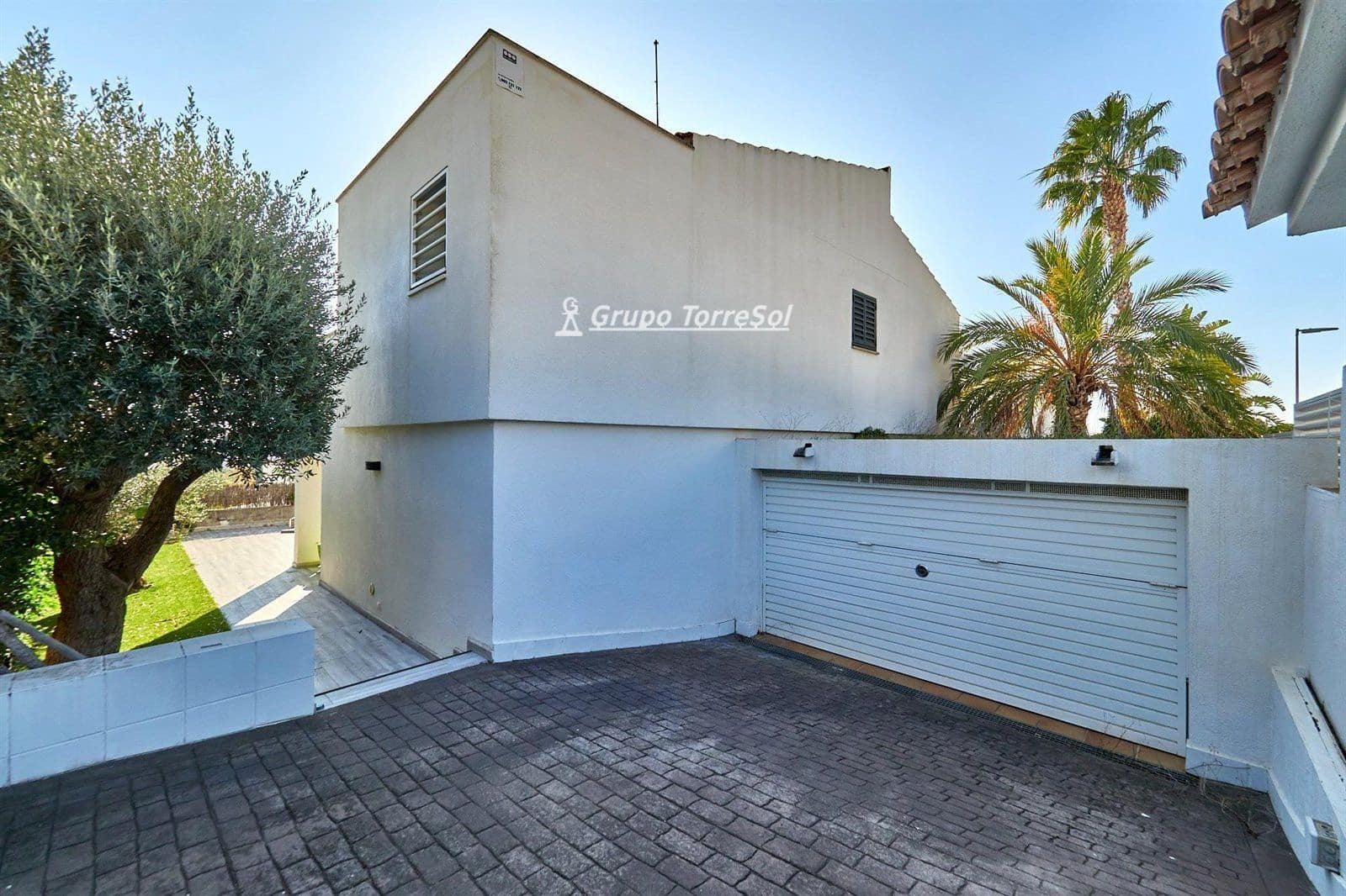 3 soveværelse Byhus til salg i Calafell med swimmingpool - € 480.000 (Ref: 9536226)