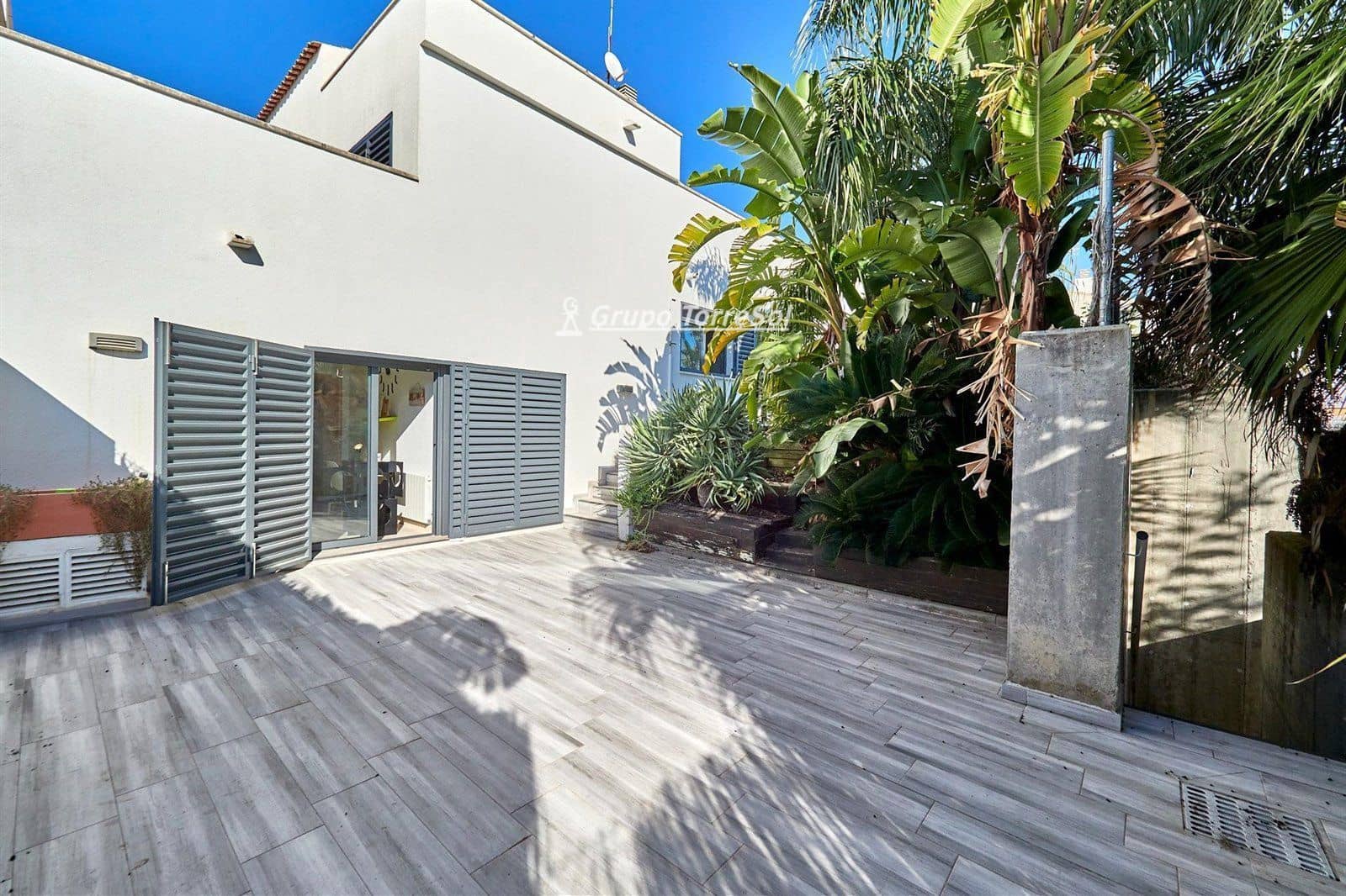 3 soveværelse Byhus til salg i Calafell med swimmingpool - € 480.000 (Ref: 9536226)