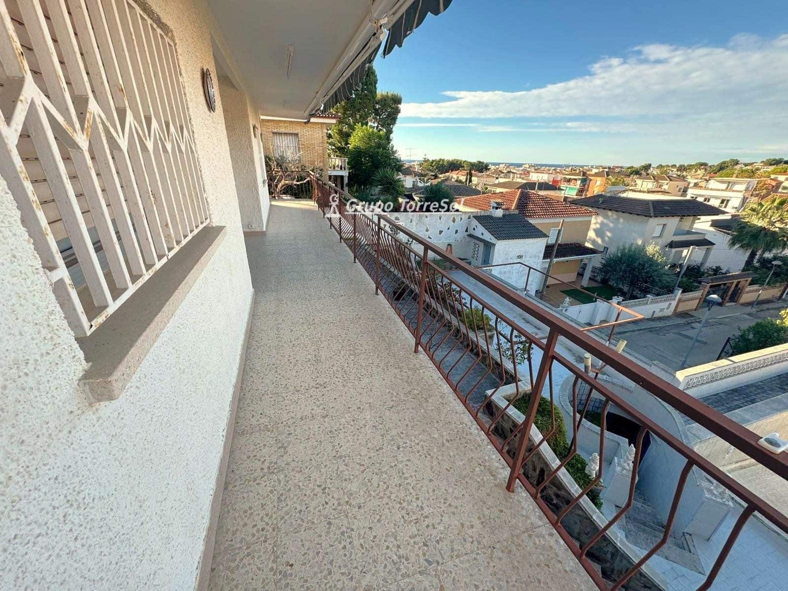 6 quarto Moradia para venda em Segur de Calafell com piscina - 335 000 € (Ref: 9536227)