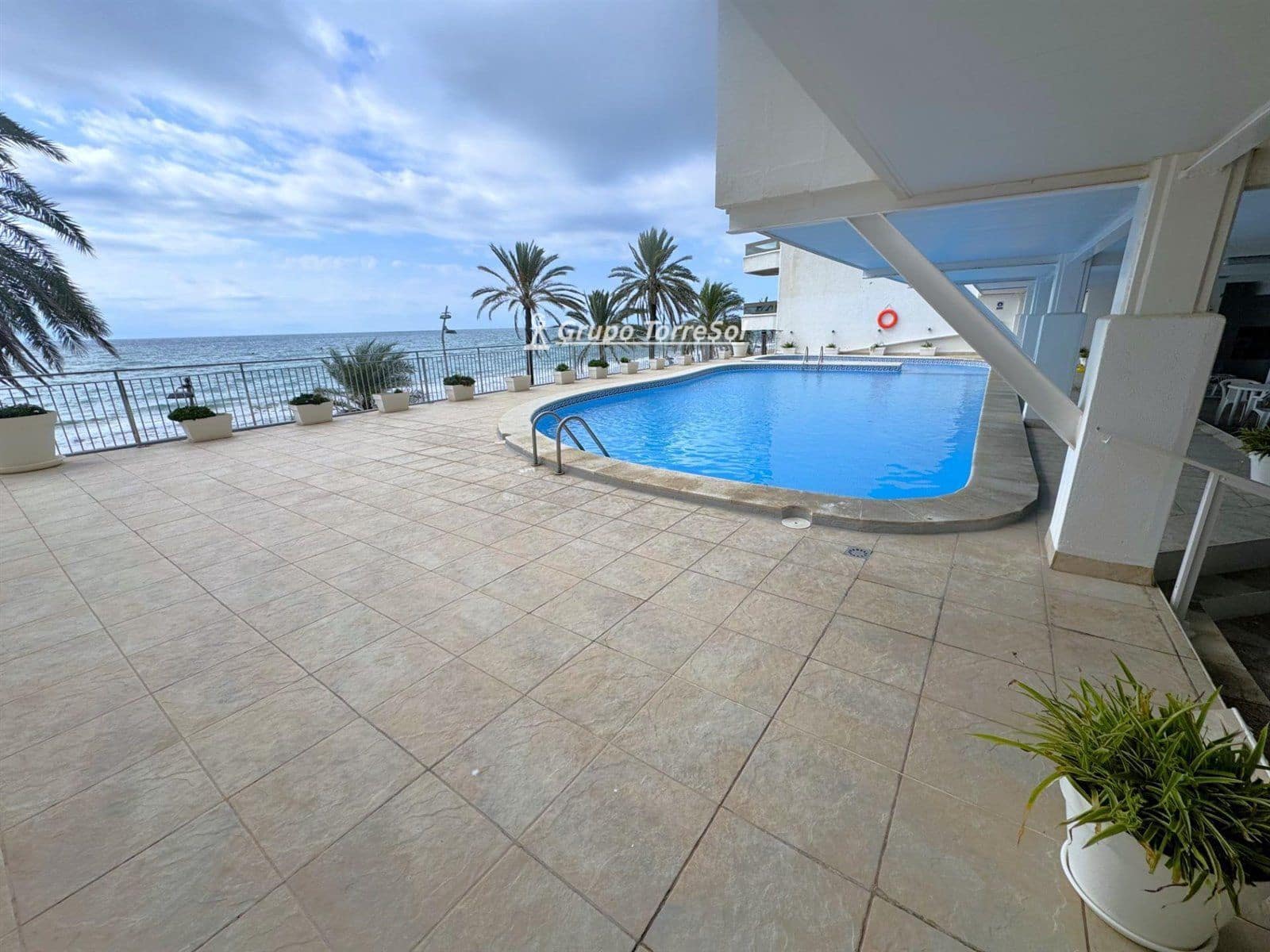 3 makuuhuone Asunto myytävänä paikassa Calafell mukana uima-altaan 
autotalli - 390 000 € (Ref: 9536228)