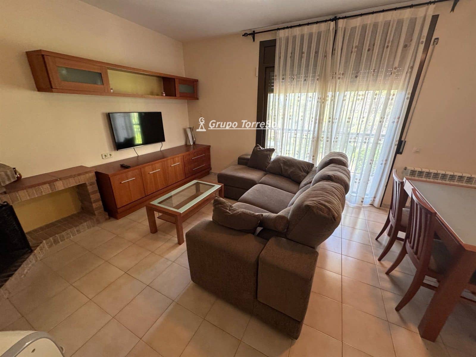 4 makuuhuone Huvila myytävänä paikassa Calafell mukana uima-altaan - 295 000 € (Ref: 9536229)