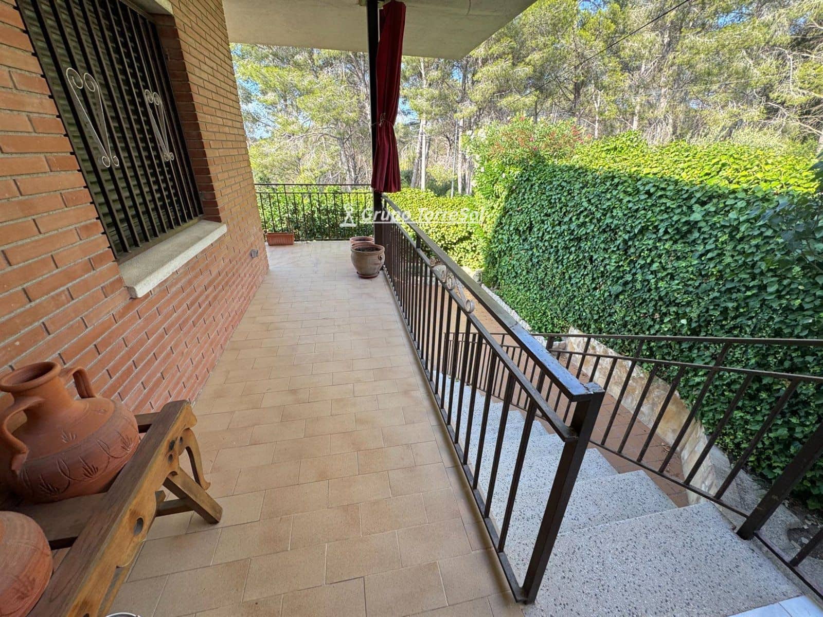 4 makuuhuone Huvila myytävänä paikassa Calafell mukana uima-altaan - 295 000 € (Ref: 9536229)