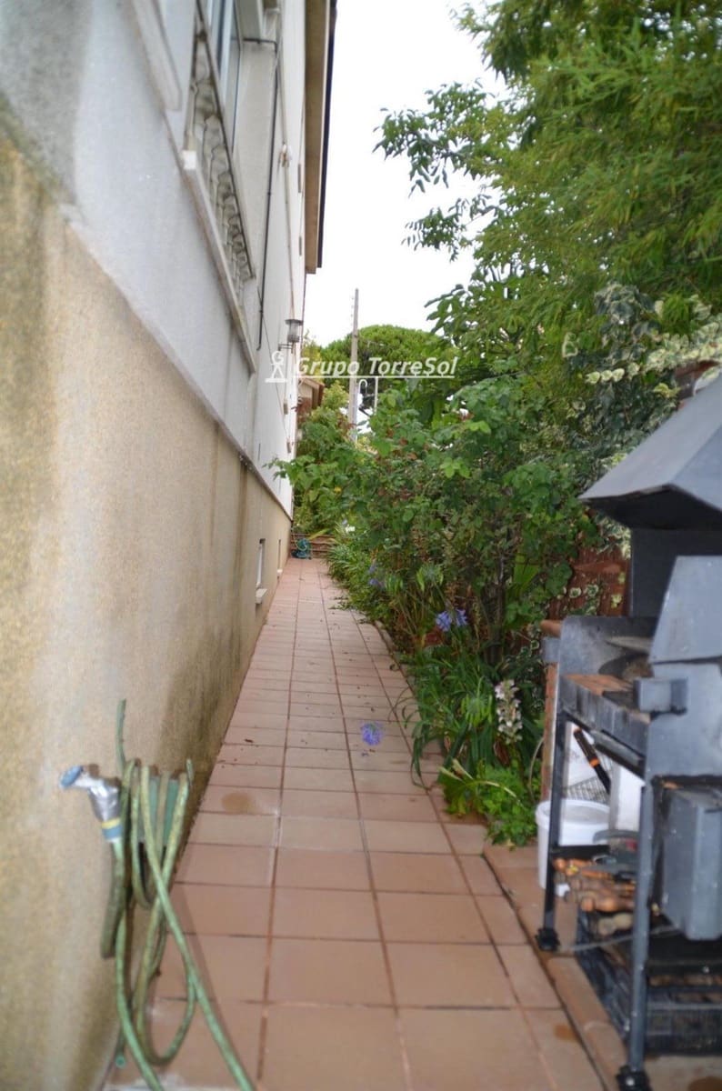 4 quarto Moradia para venda em Segur de Calafell com piscina - 370 000 € (Ref: 9536232)