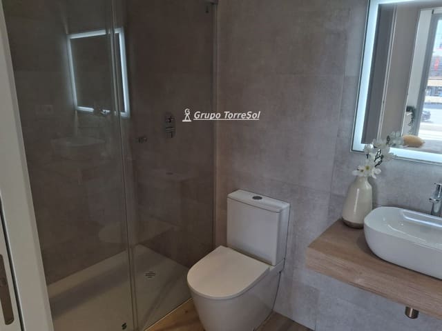 3 sypialnia Penthouse na sprzedaż w Cunit z basenem garażem - 357 750 € (Ref: 9536234)