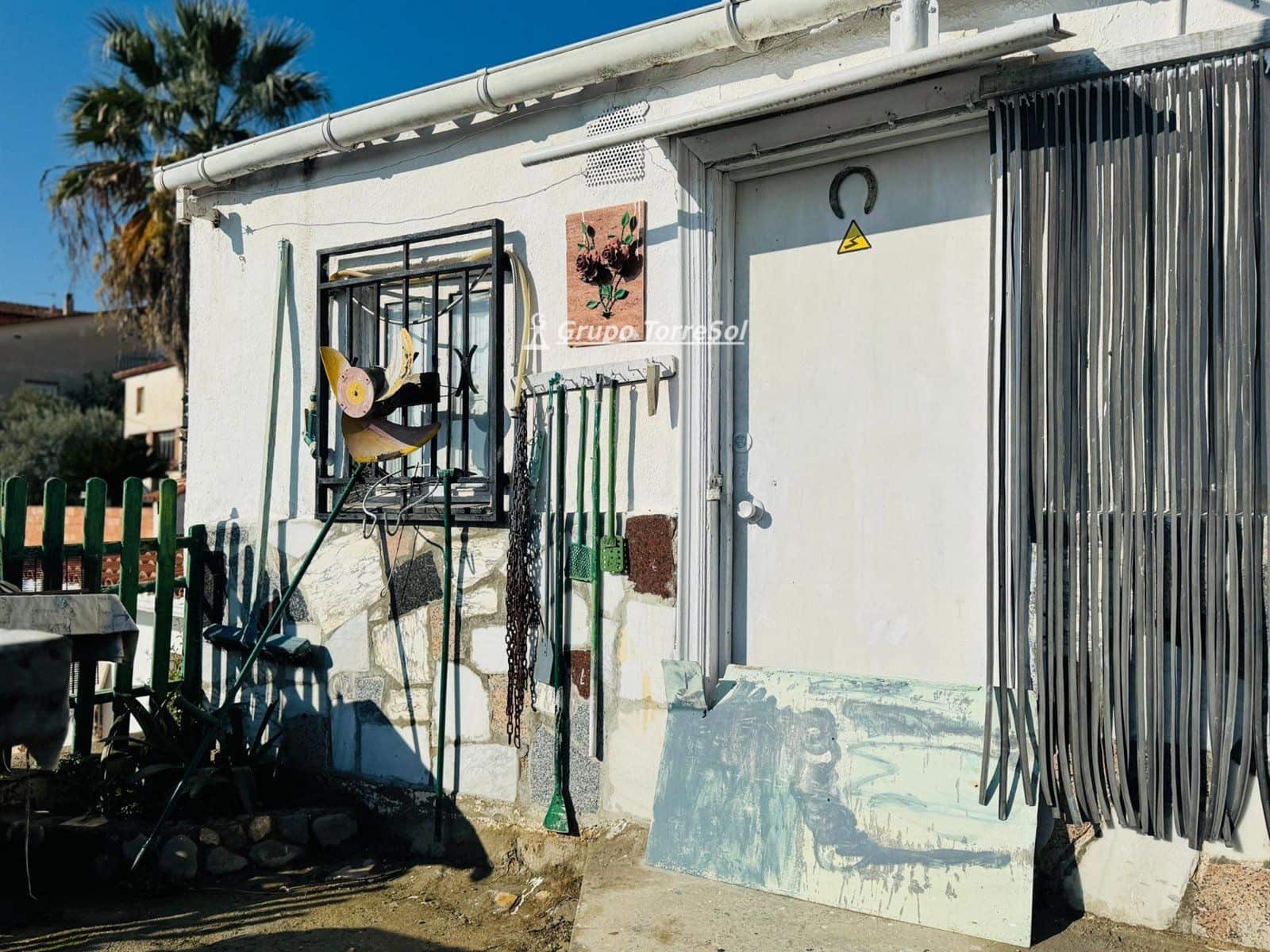 4 soveværelse Villa til salg i La Bisbal del Penedes - € 158.000 (Ref: 9536244)