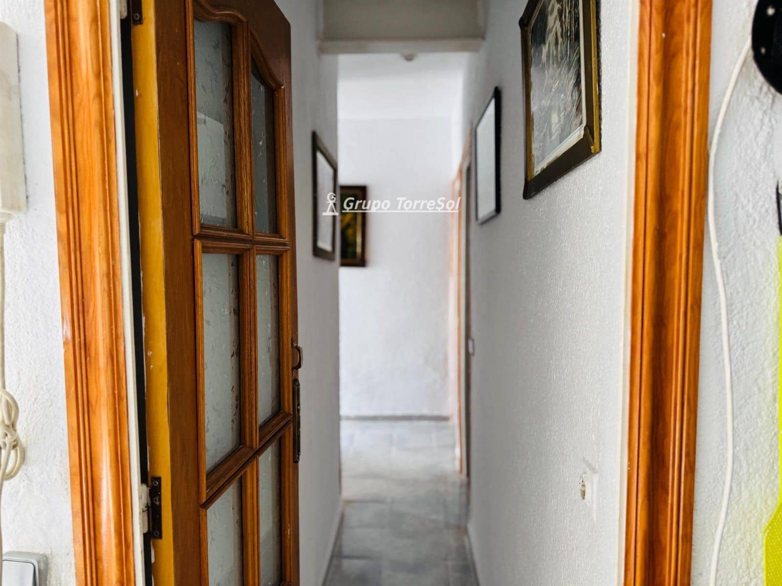 4 soveværelse Villa til salg i La Bisbal del Penedes - € 158.000 (Ref: 9536244)