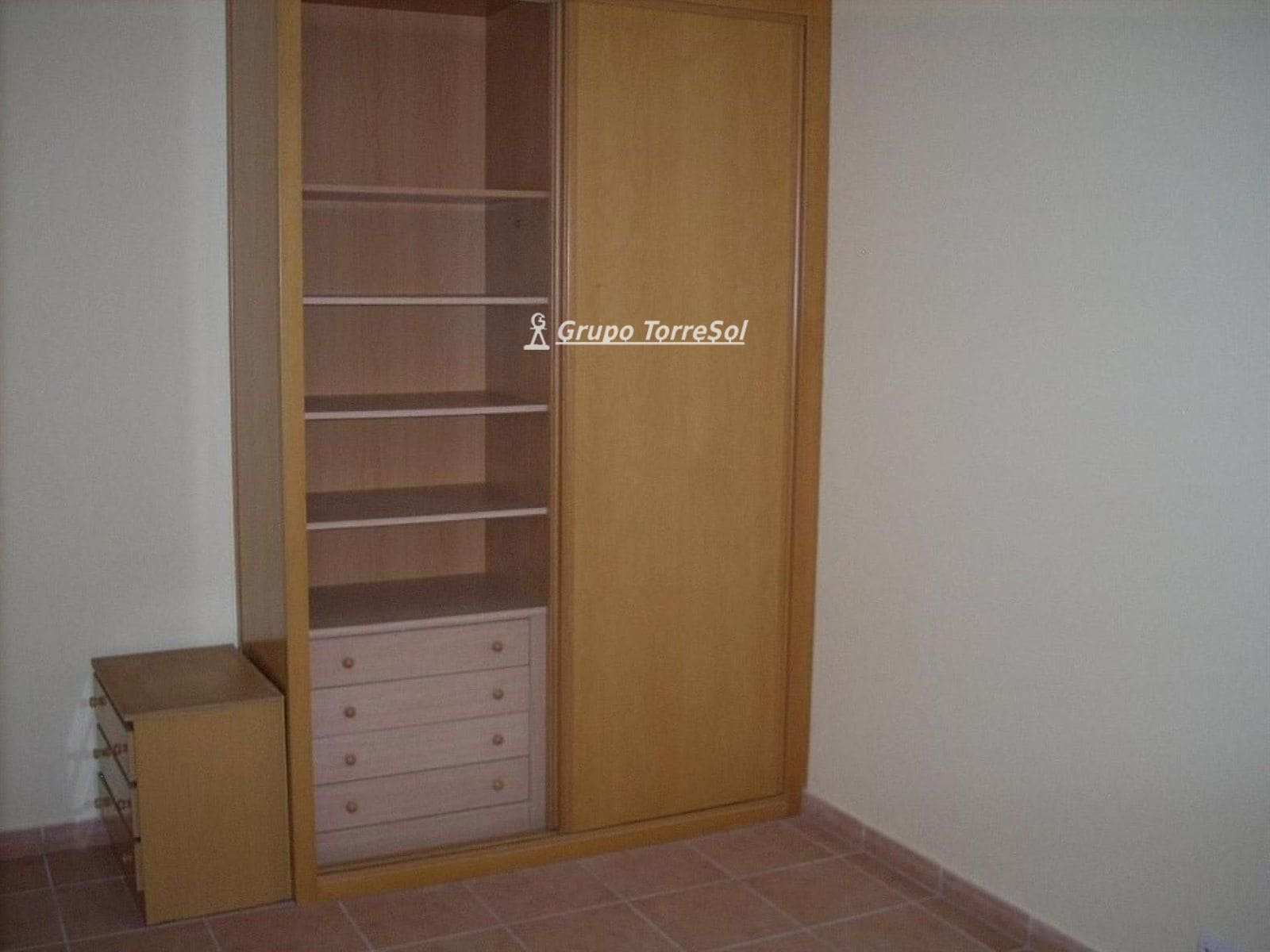 Piso de 3 habitaciones en Torredembarra en alquiler con garaje - 710 € (Ref: 9537353)