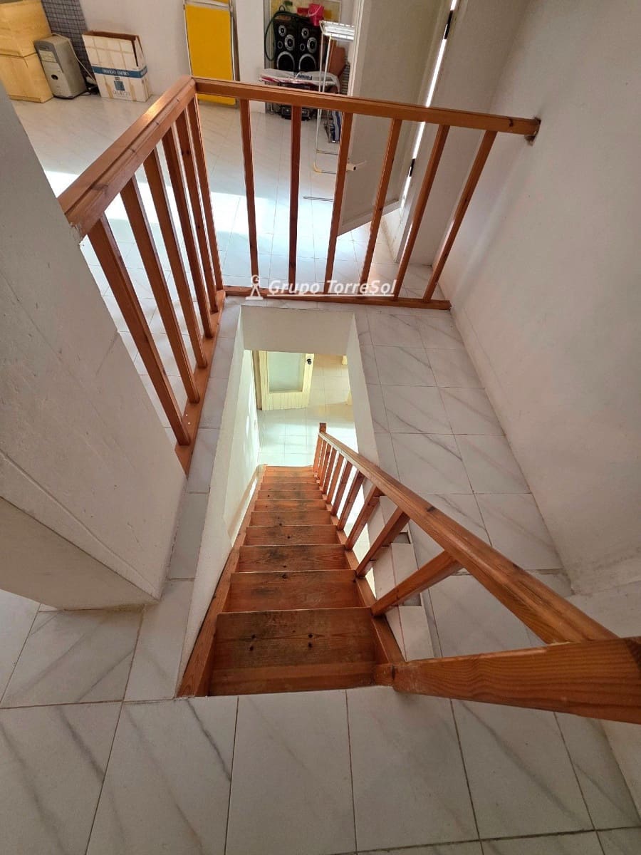 4 quarto Apartamento para venda em Torredembarra com piscina garagem - 205 000 € (Ref: 9537354)