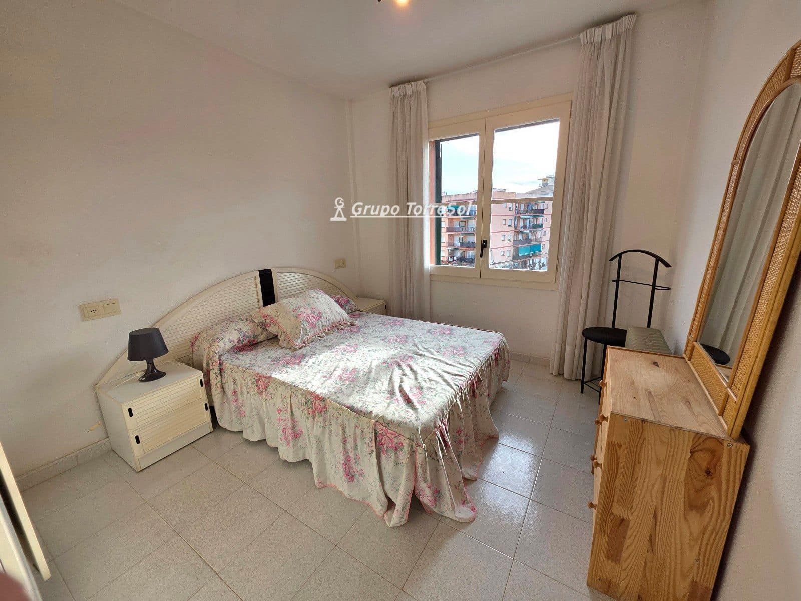 4 quarto Apartamento para venda em Torredembarra com piscina garagem - 205 000 € (Ref: 9537354)