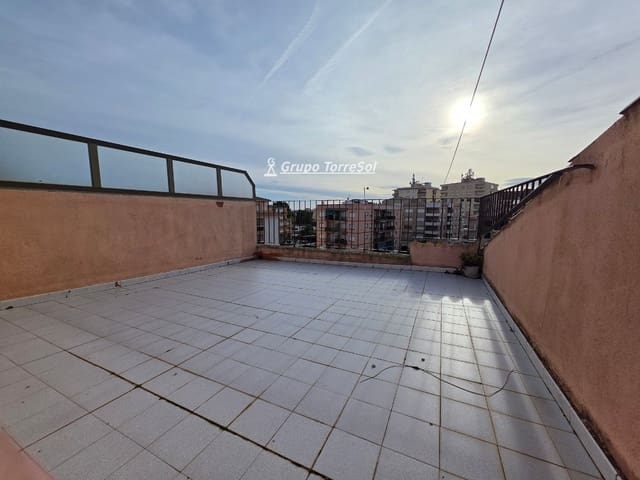 4 quarto Apartamento para venda em Torredembarra com piscina garagem - 205 000 € (Ref: 9537354)