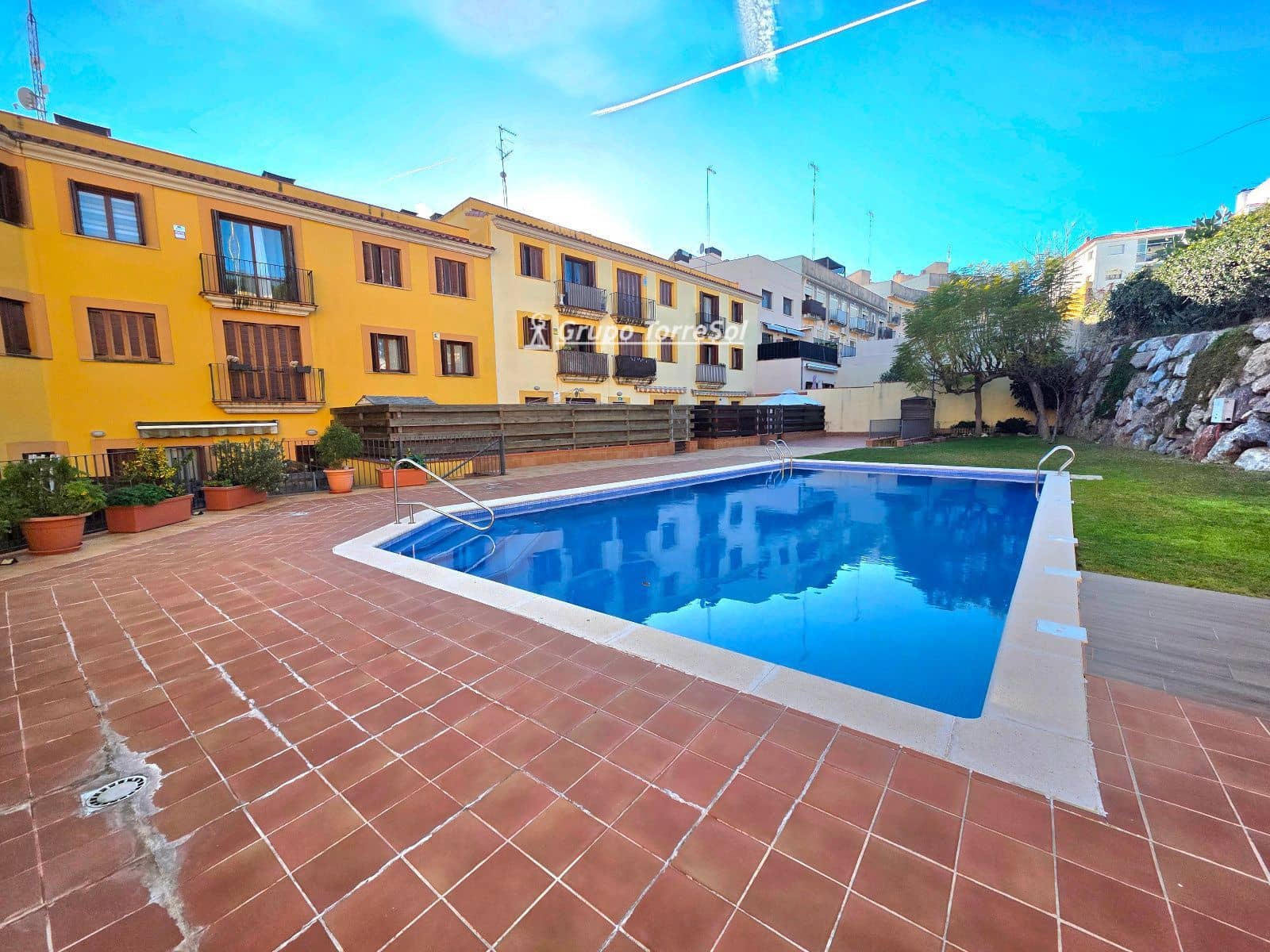 1 bedroom Flat for sale in Creixell with pool garage - € 179,000 (Ref: 9541834)