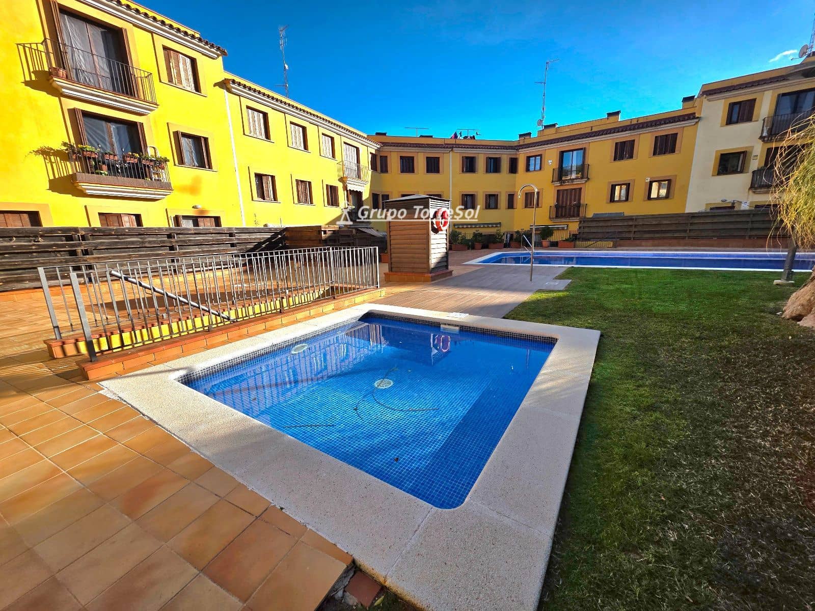 1 bedroom Flat for sale in Creixell with pool garage - € 179,000 (Ref: 9541834)