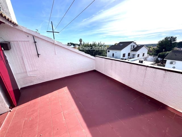 3 slaapkamer Villa te koop in La Pobla de Montornès met garage - € 280.000 (Ref: 9542623)