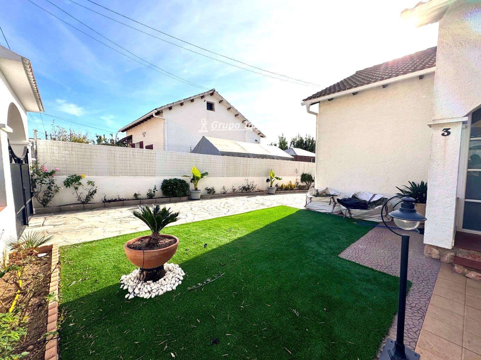 3 bedroom Villa for sale in La Pobla de Montornes with garage - € 280,000 (Ref: 9542623)