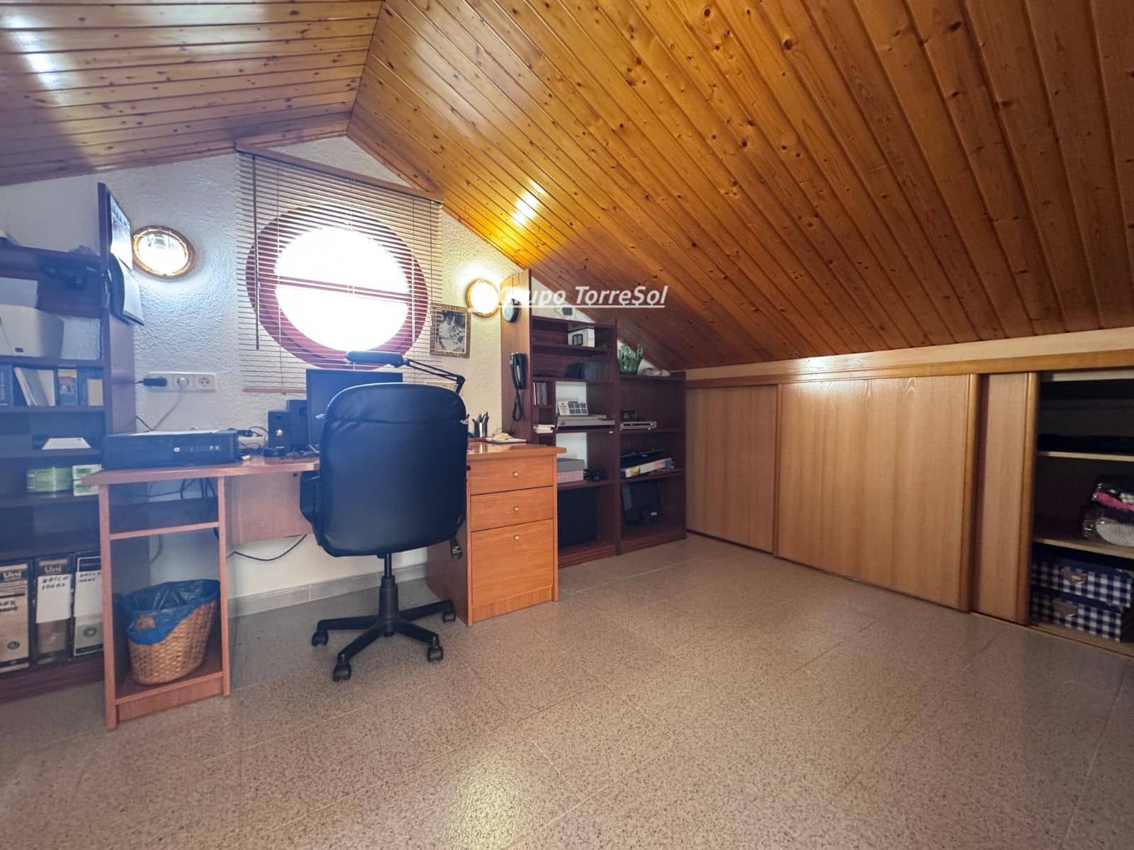 3 bedroom Villa for sale in La Pobla de Montornes with garage - € 280,000 (Ref: 9542623)