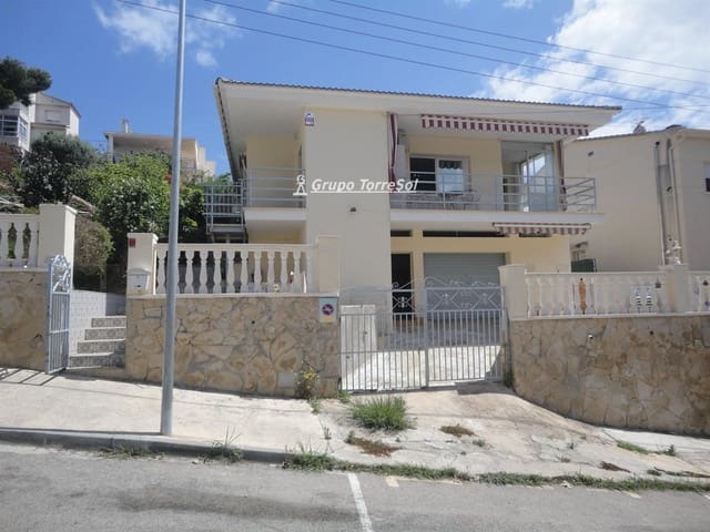 7 soveværelse Villa til salg i Segur de Calafell, Calafell med garage - € 249.000 (Ref: 9547113)