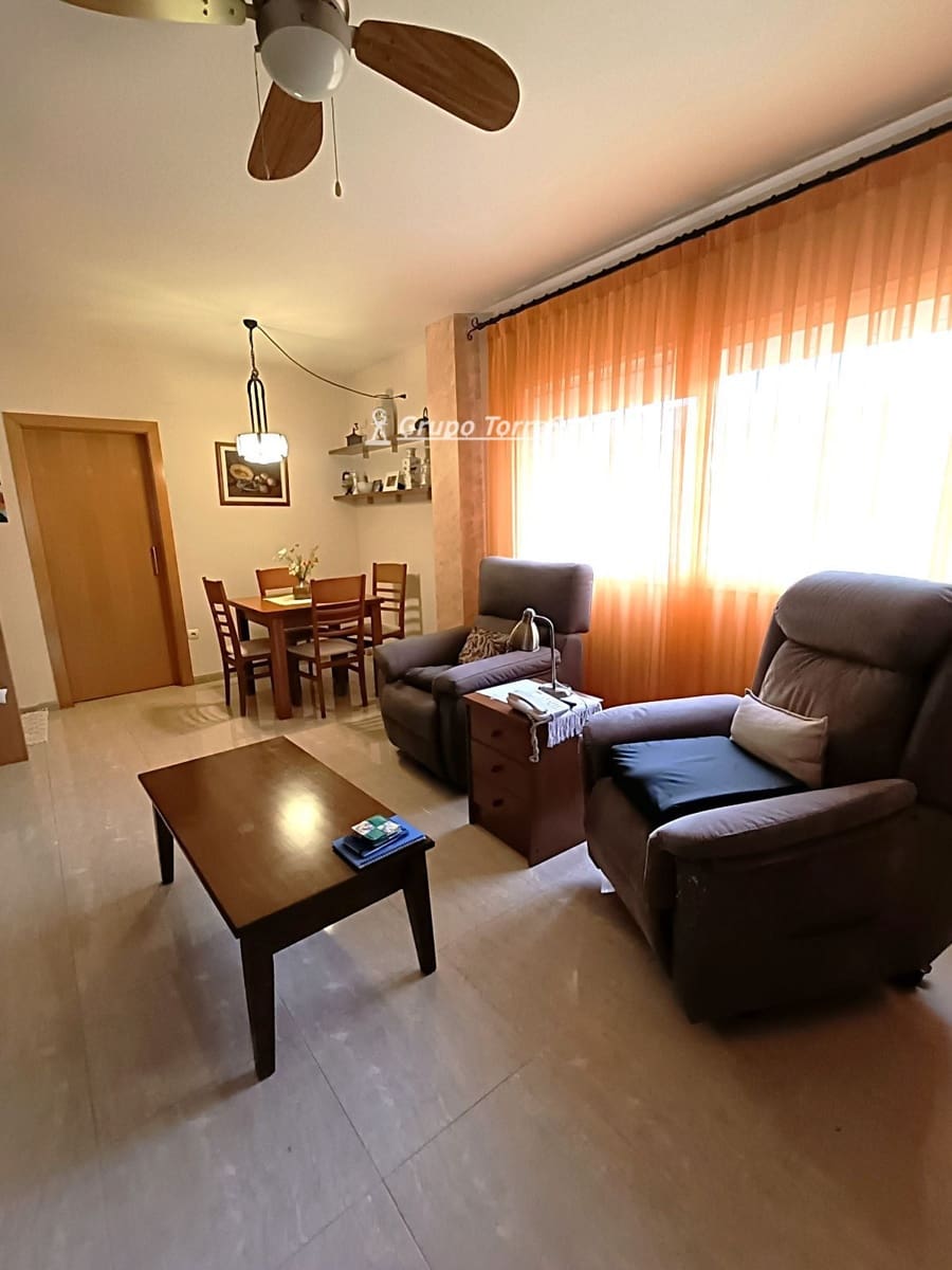 3 chambre Penthouse à vendre à Segur de Calafell avec garage - 200 000 € (Ref: 9547114)