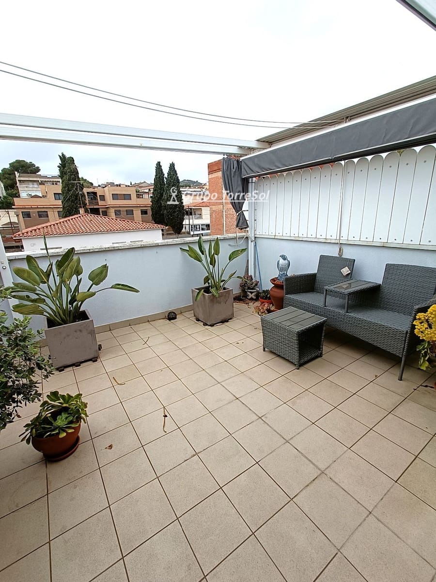 3 chambre Penthouse à vendre à Segur de Calafell avec garage - 200 000 € (Ref: 9547114)