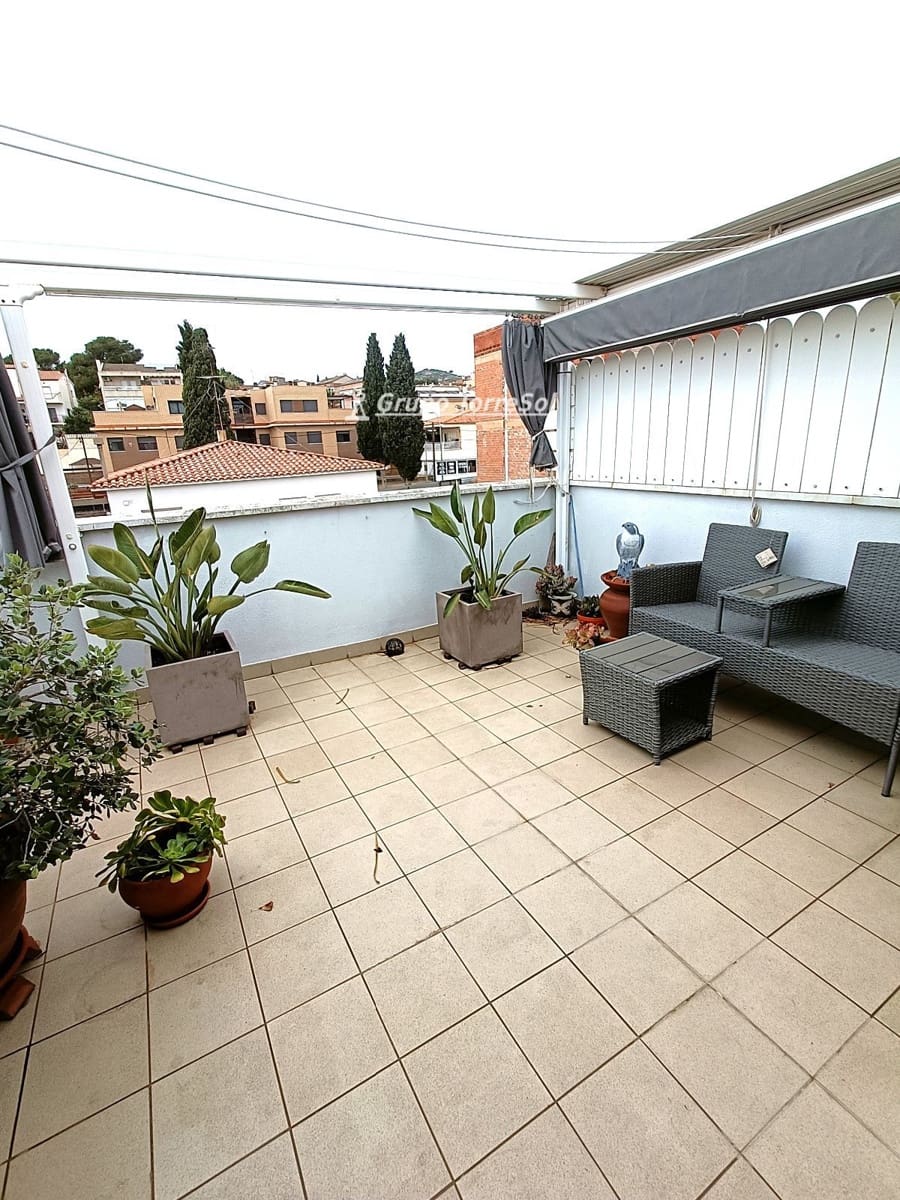 3 chambre Penthouse à vendre à Segur de Calafell avec garage - 200 000 € (Ref: 9547114)