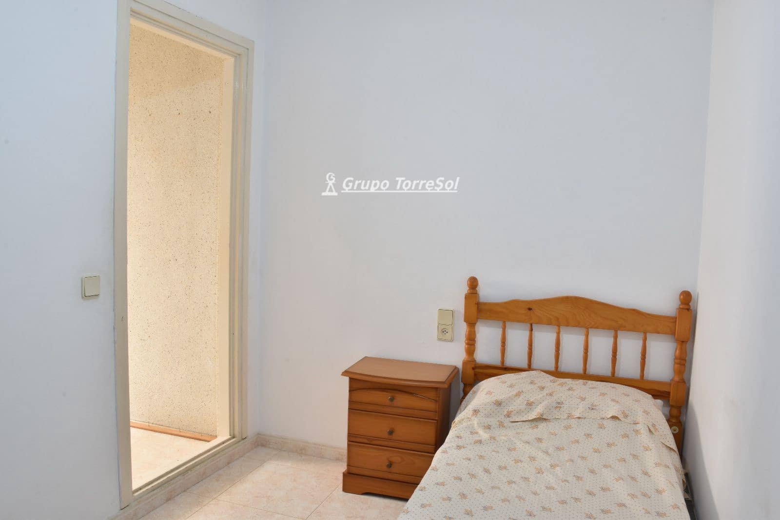 3 soveværelse Penthouse til salg i El Vendrell - € 175.000 (Ref: 9549892)