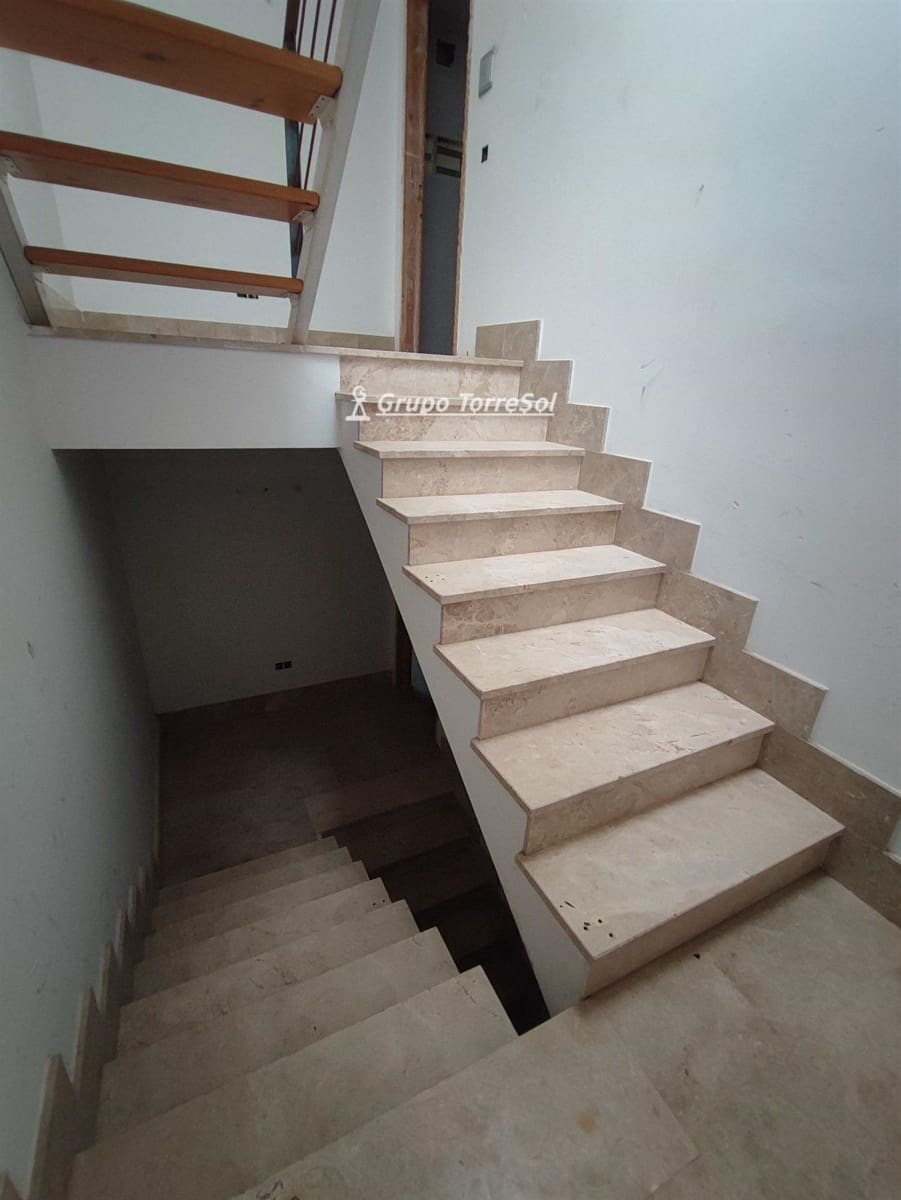 6 quarto Restaurante/Bar para venda em La Bisbal del Penedes - 210 000 € (Ref: 9552550)