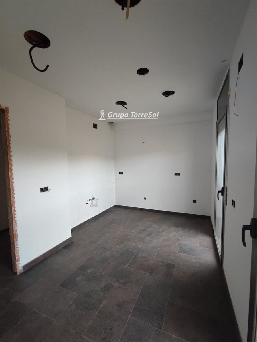 6 quarto Restaurante/Bar para venda em La Bisbal del Penedes - 210 000 € (Ref: 9552550)