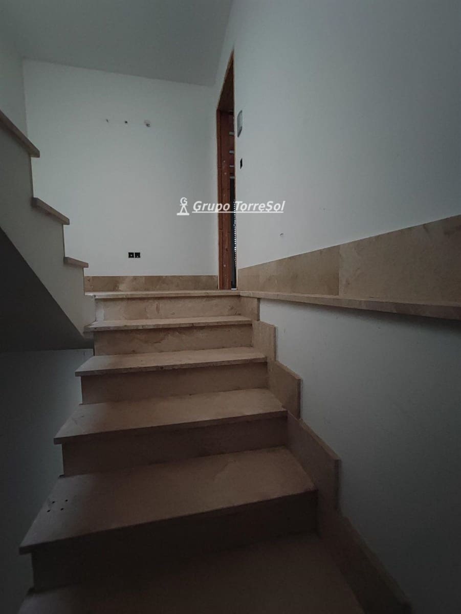 6 quarto Restaurante/Bar para venda em La Bisbal del Penedes - 210 000 € (Ref: 9552550)