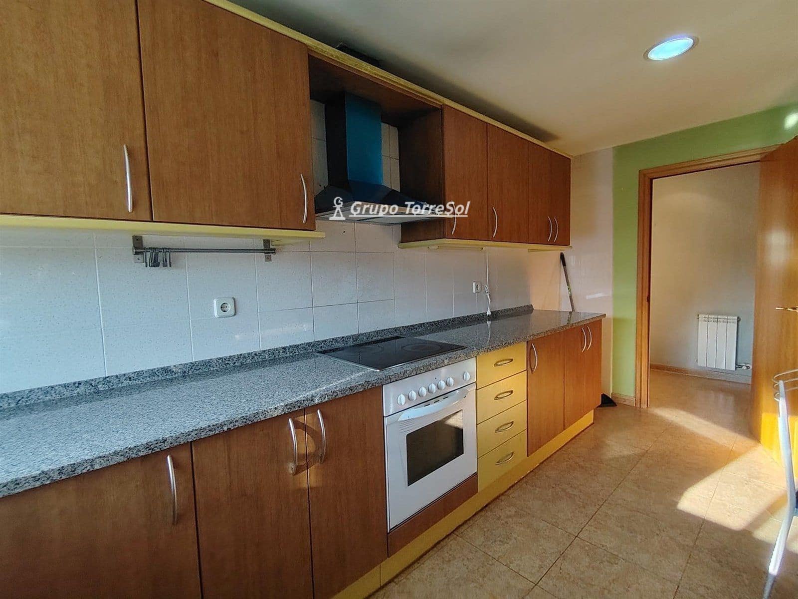 Piso de 4 habitaciones en El Vendrell en venta con garaje - 196.000 € (Ref: 9552551)