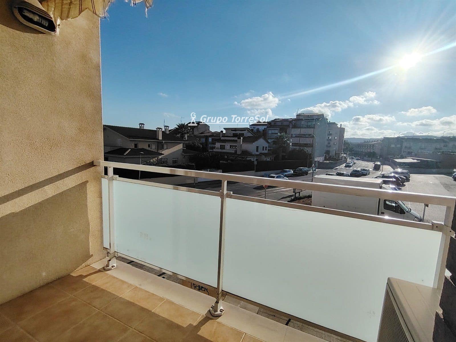 Piso de 4 habitaciones en El Vendrell en venta con garaje - 196.000 € (Ref: 9552551)