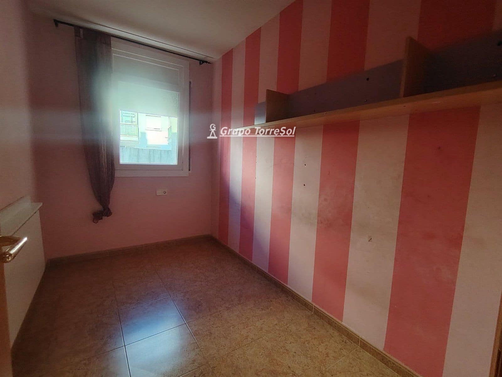 Piso de 4 habitaciones en El Vendrell en venta con garaje - 196.000 € (Ref: 9552551)