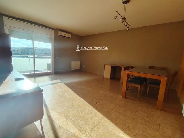4 quarto Apartamento para venda em El Vendrell com garagem - 196 000 € (Ref: 9552551)