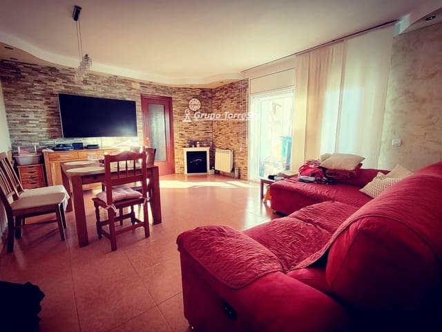4 slaapkamer Flat te koop in El Vendrell - € 189.000 (Ref: 9552553)