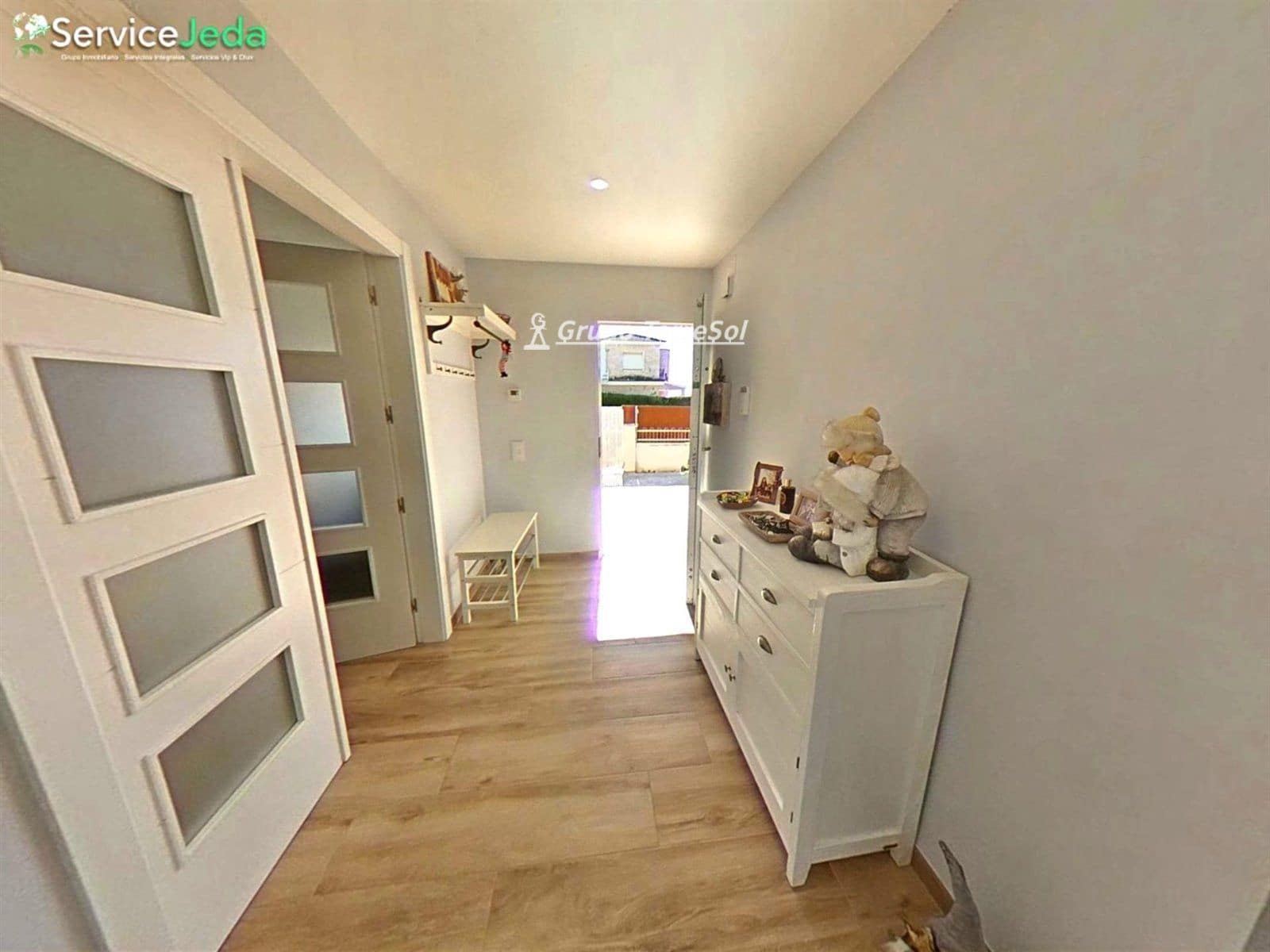 3 bedroom Villa for sale in Banyeres del Penedes - € 320,000 (Ref: 9552555)