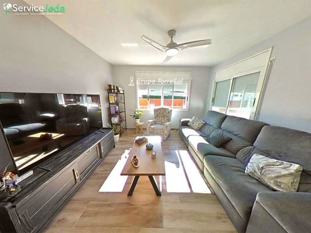 3 bedroom Villa for sale in Banyeres del Penedès - € 320,000 (Ref: 9552555)