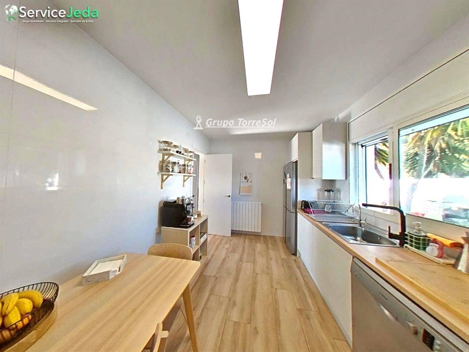 3 bedroom Villa for sale in Banyeres del Penedes - € 320,000 (Ref: 9552555)