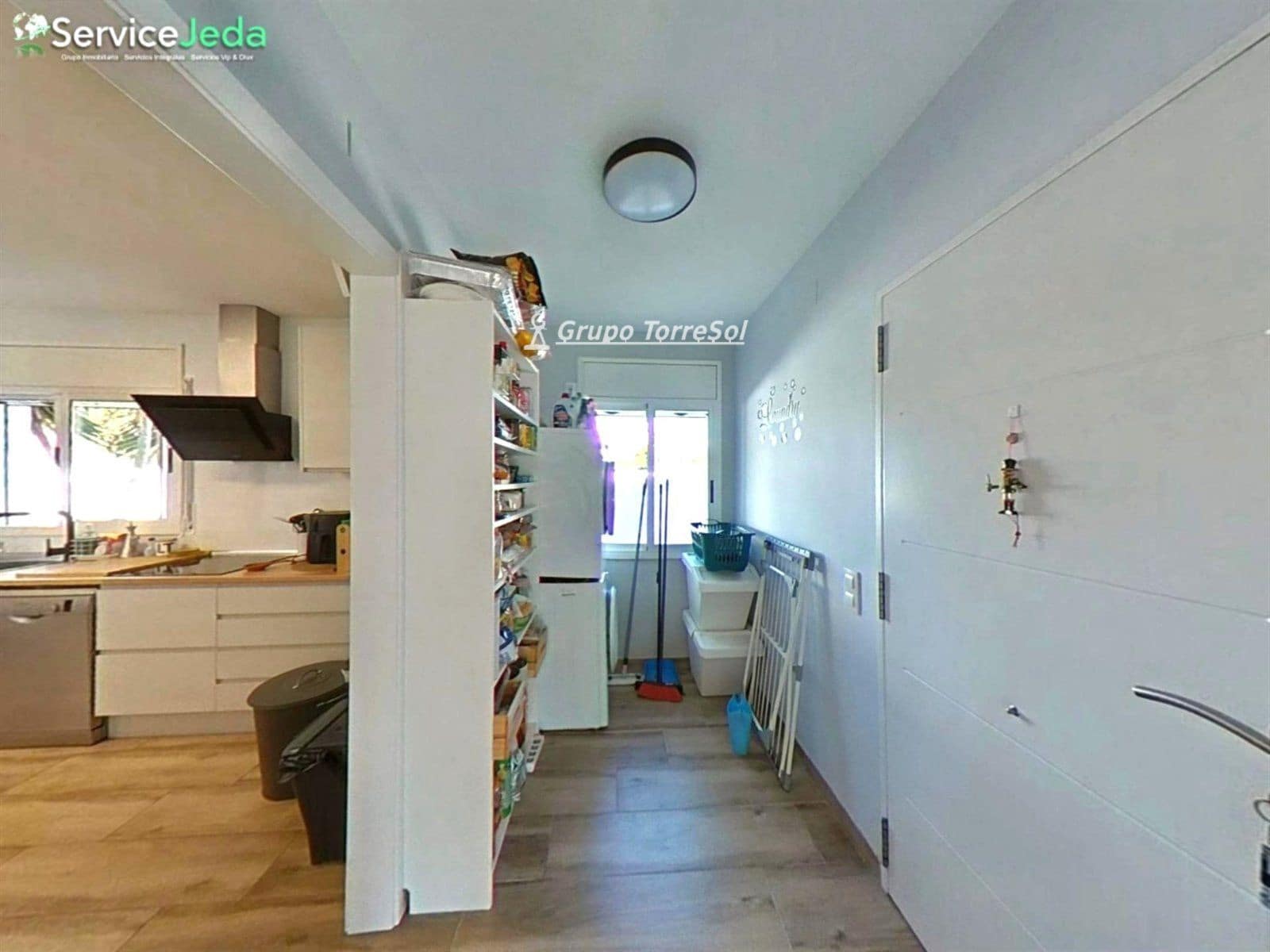 3 bedroom Villa for sale in Banyeres del Penedes - € 320,000 (Ref: 9552555)