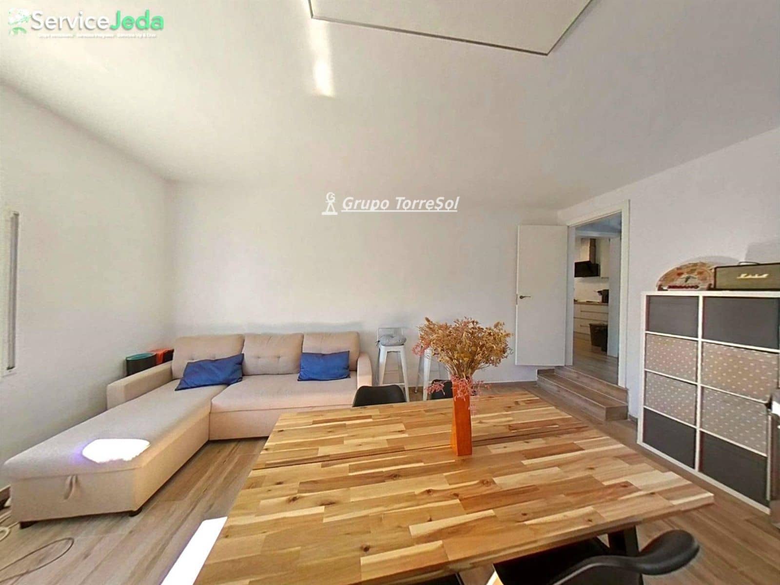 3 bedroom Villa for sale in Banyeres del Penedes - € 320,000 (Ref: 9552555)