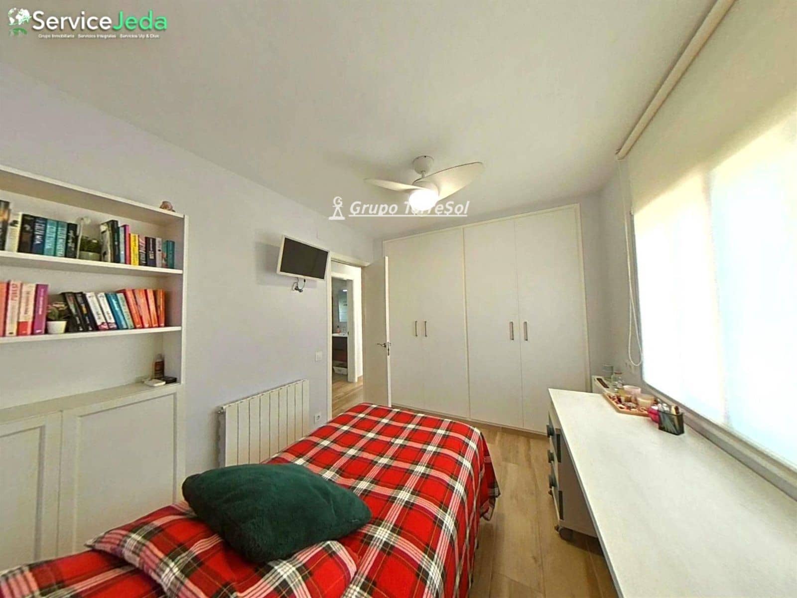 3 bedroom Villa for sale in Banyeres del Penedes - € 320,000 (Ref: 9552555)