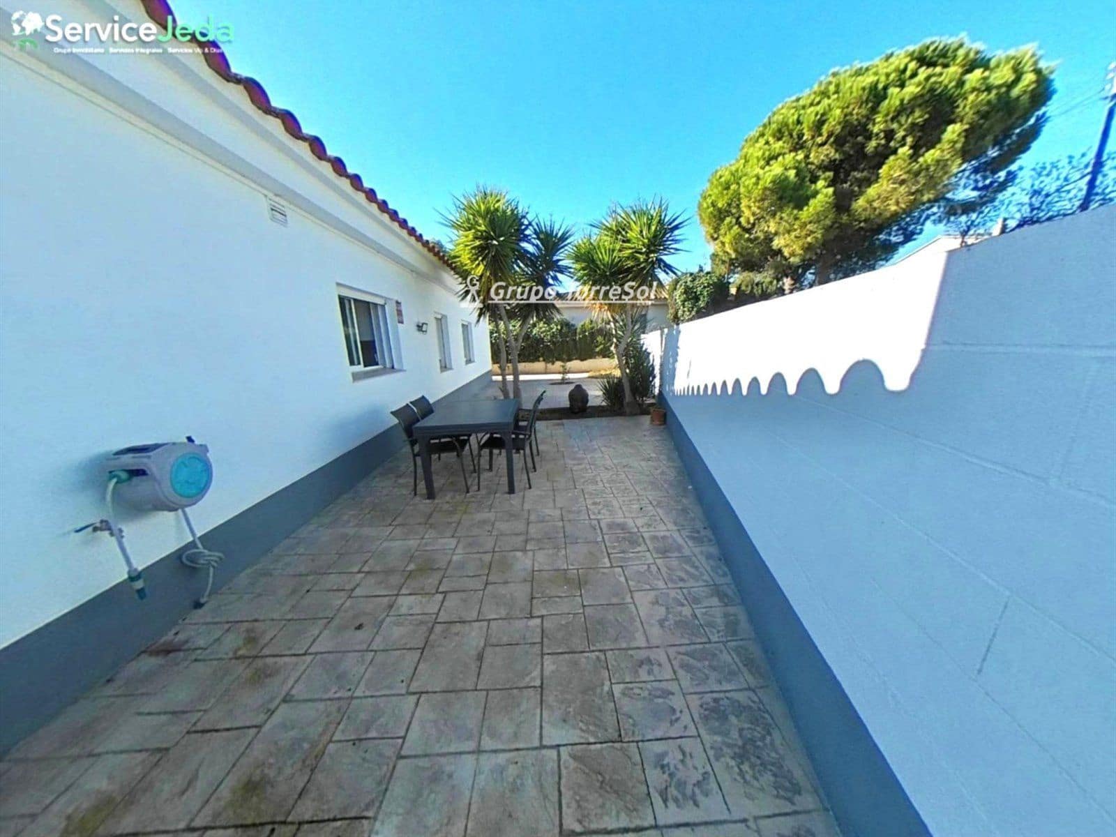 3 bedroom Villa for sale in Banyeres del Penedes - € 320,000 (Ref: 9552555)