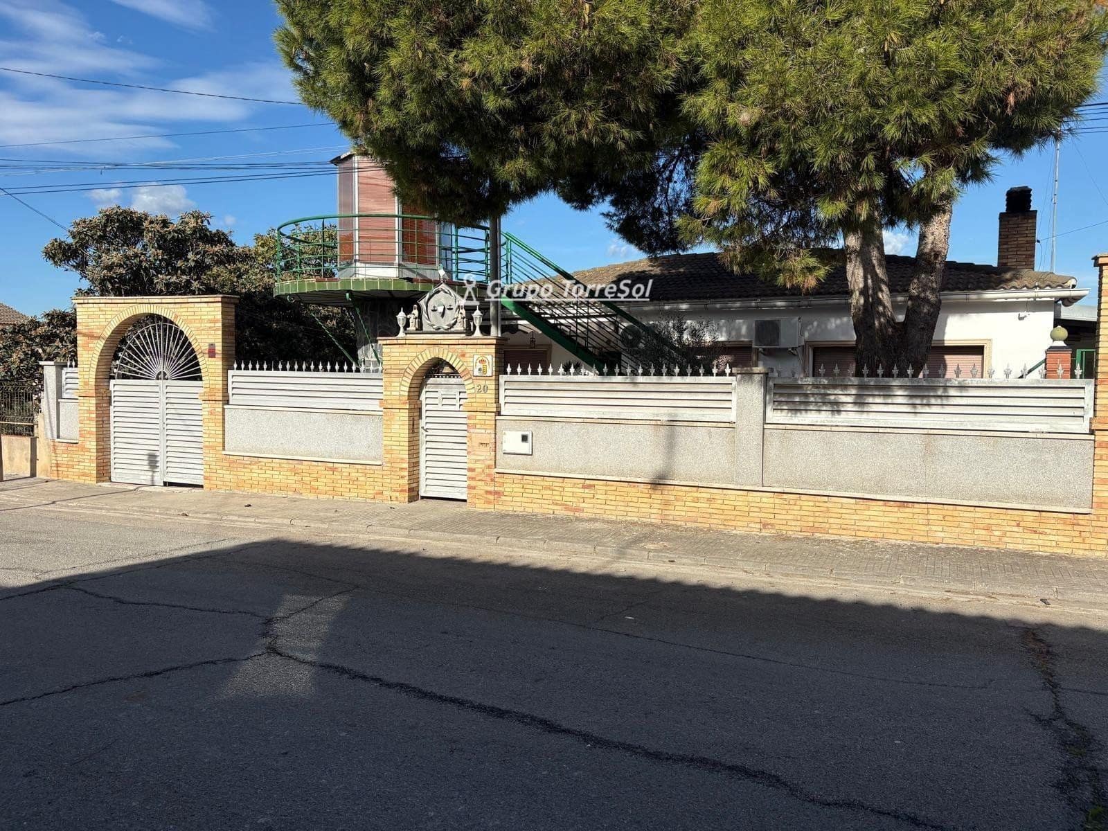 3 soveværelse Villa til salg i Santa Oliva - € 210.000 (Ref: 9552558)